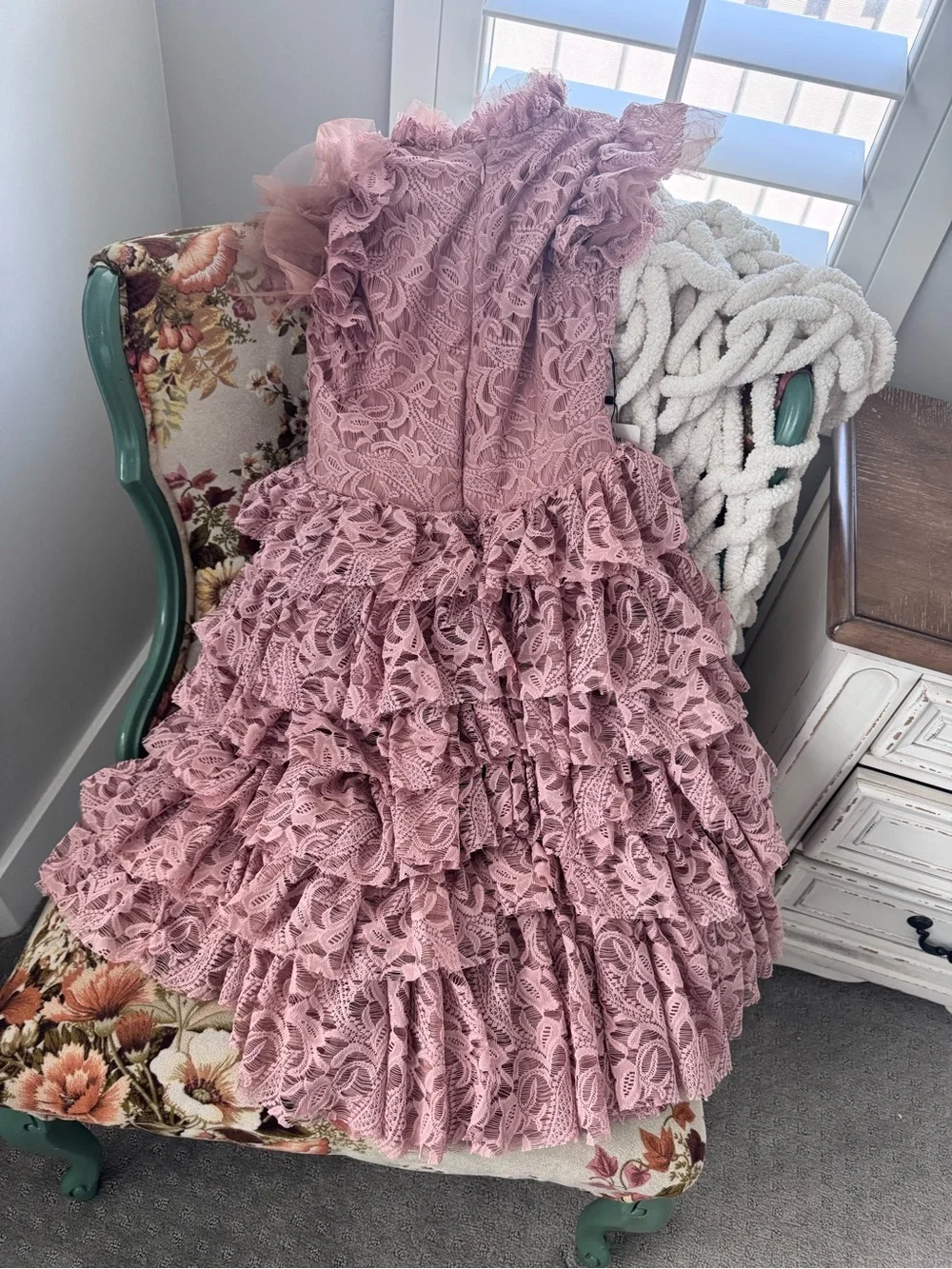 Joyfolie Mia Joy Lace Ruffle Dress NWT Size 10 Mauve Pink